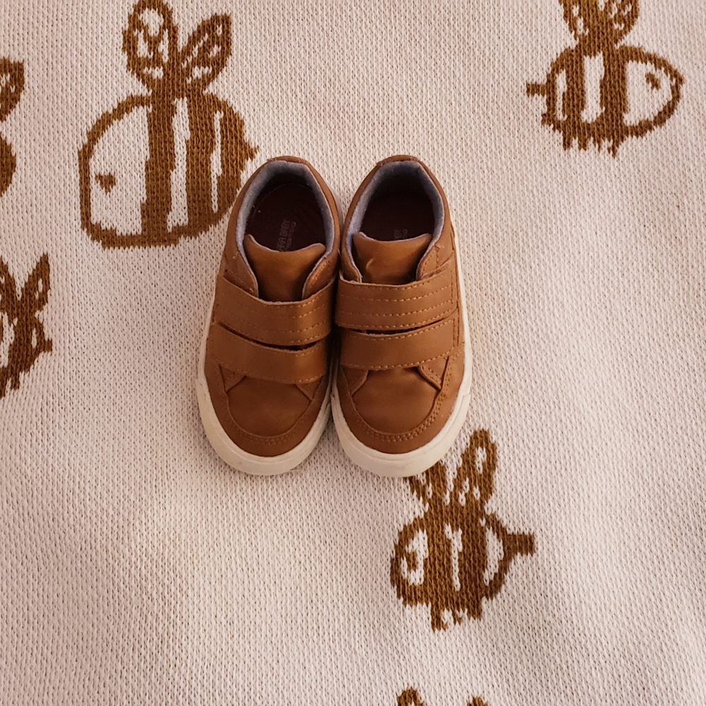 Zara size 6 toddler shoes